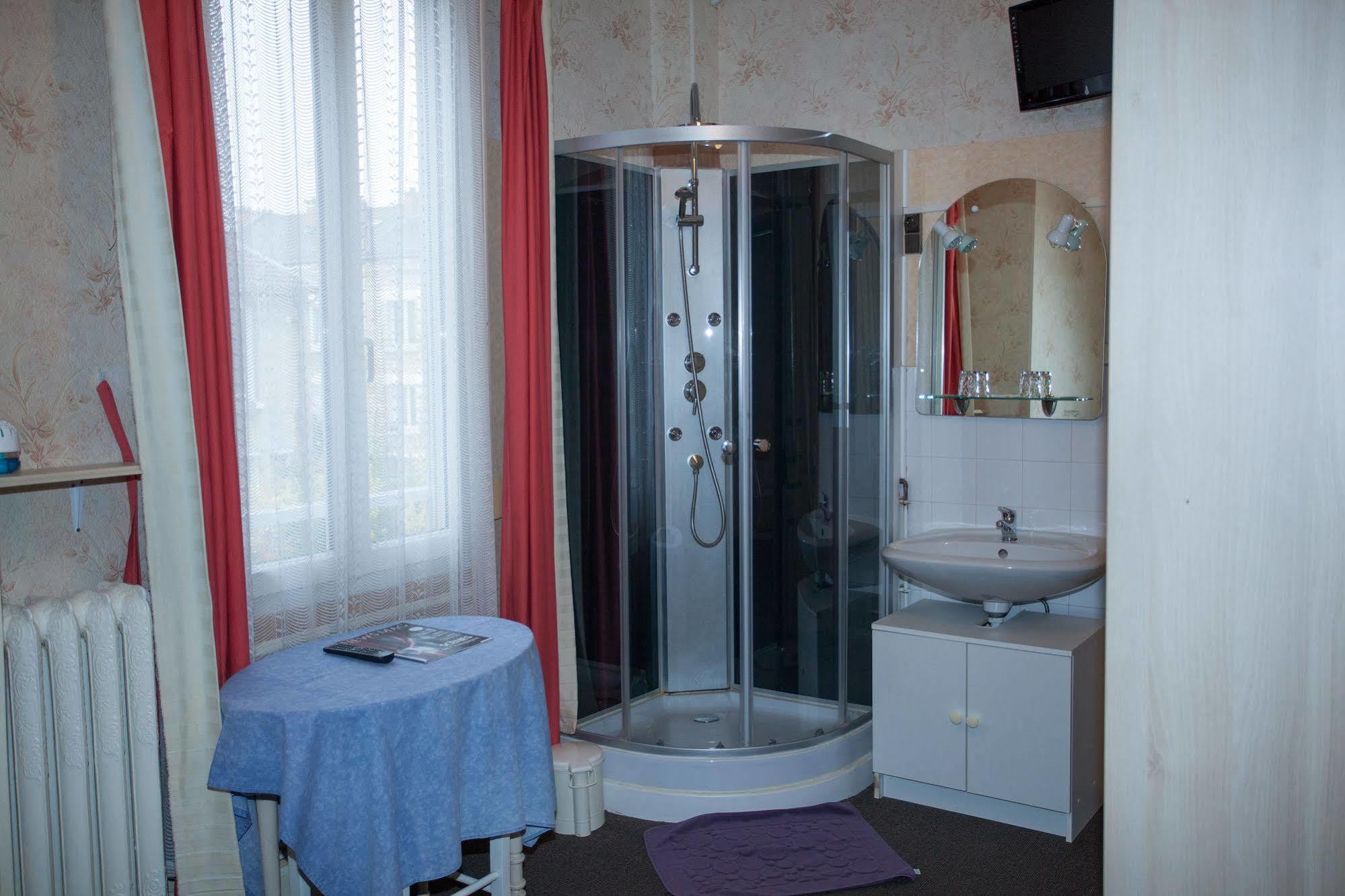 Hotel De La Cite Châlons-en-Champagne Εξωτερικό φωτογραφία