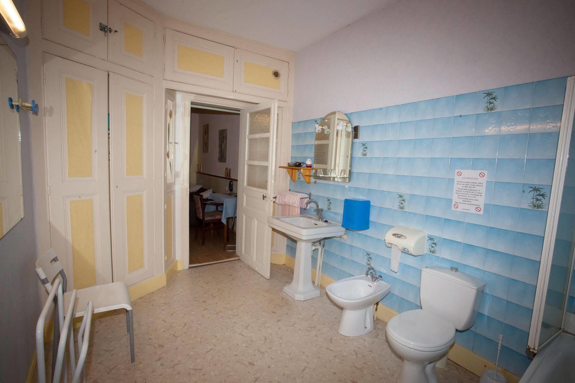 Hotel De La Cite Châlons-en-Champagne Εξωτερικό φωτογραφία