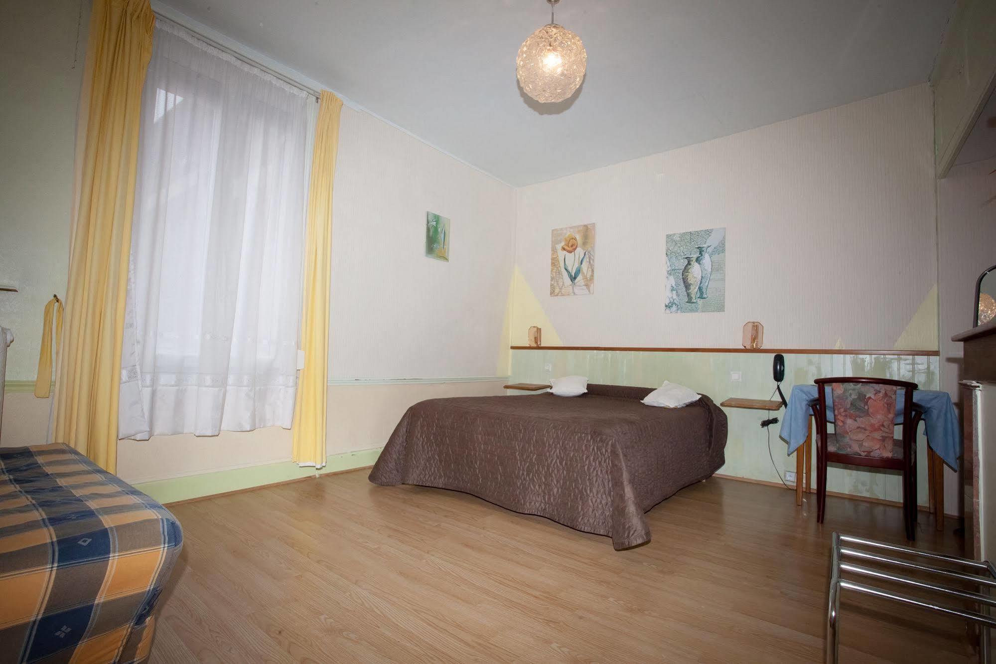 Hotel De La Cite Châlons-en-Champagne Εξωτερικό φωτογραφία
