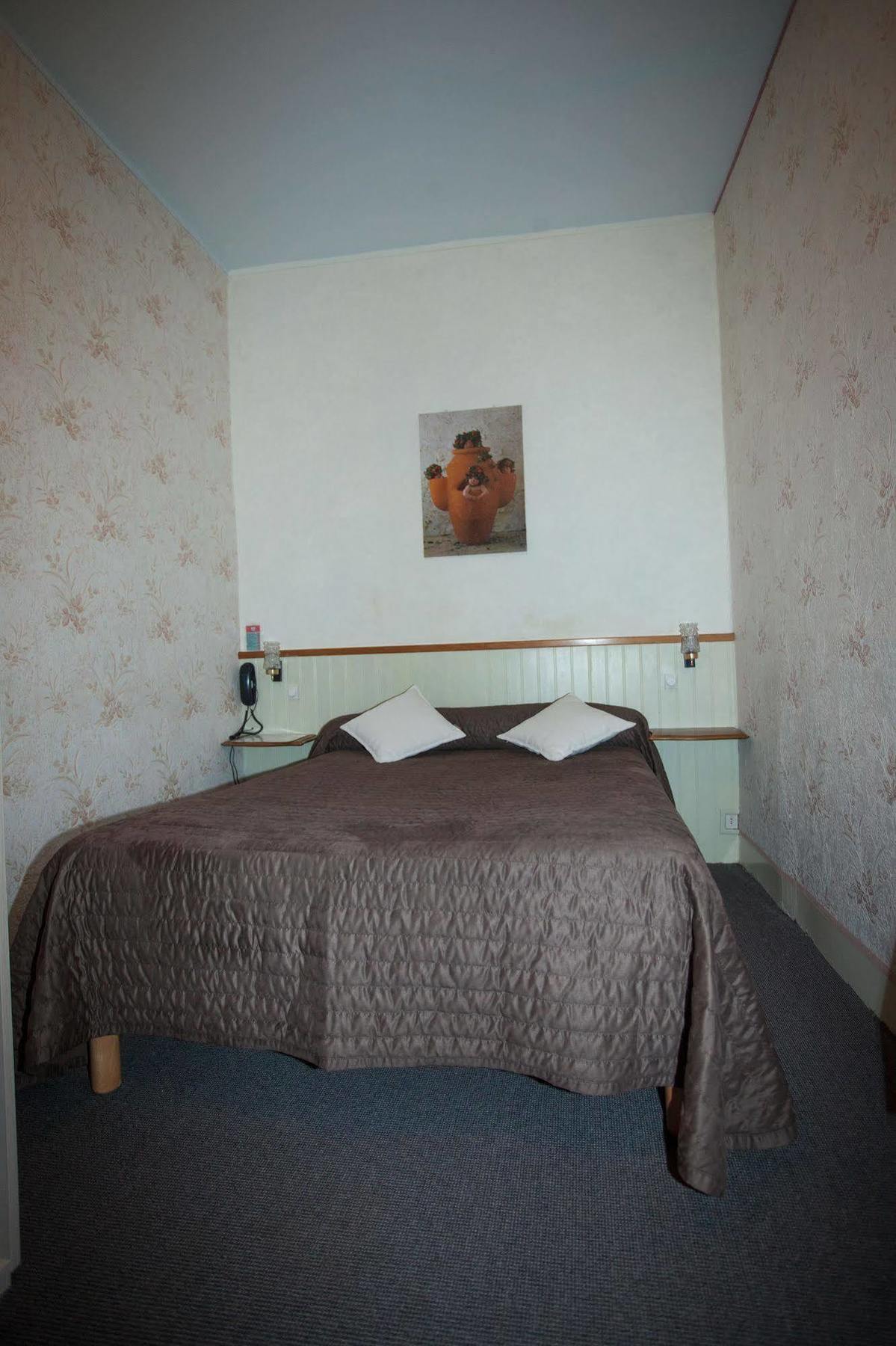 Hotel De La Cite Châlons-en-Champagne Εξωτερικό φωτογραφία