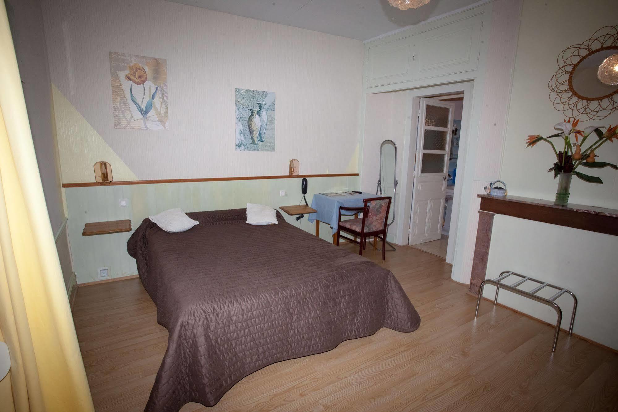 Hotel De La Cite Châlons-en-Champagne Εξωτερικό φωτογραφία